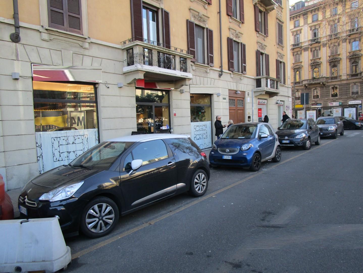 Negozio in vendita a Milano
