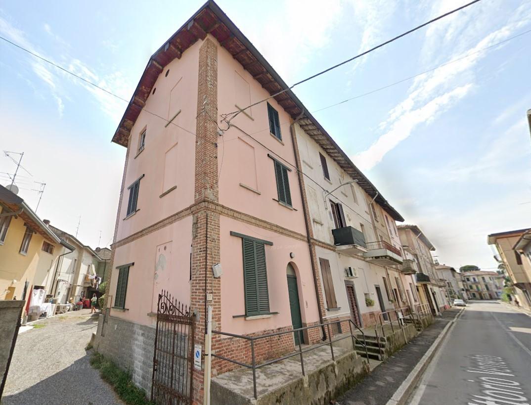 Trilocale in vendita a Lentate sul Seveso