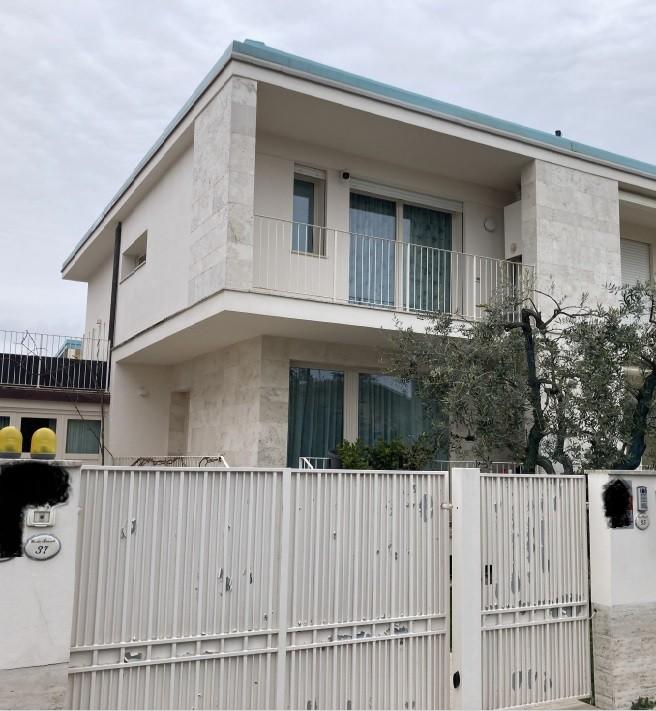 Villa Bifamiliare in vendita, Camaiore lido di