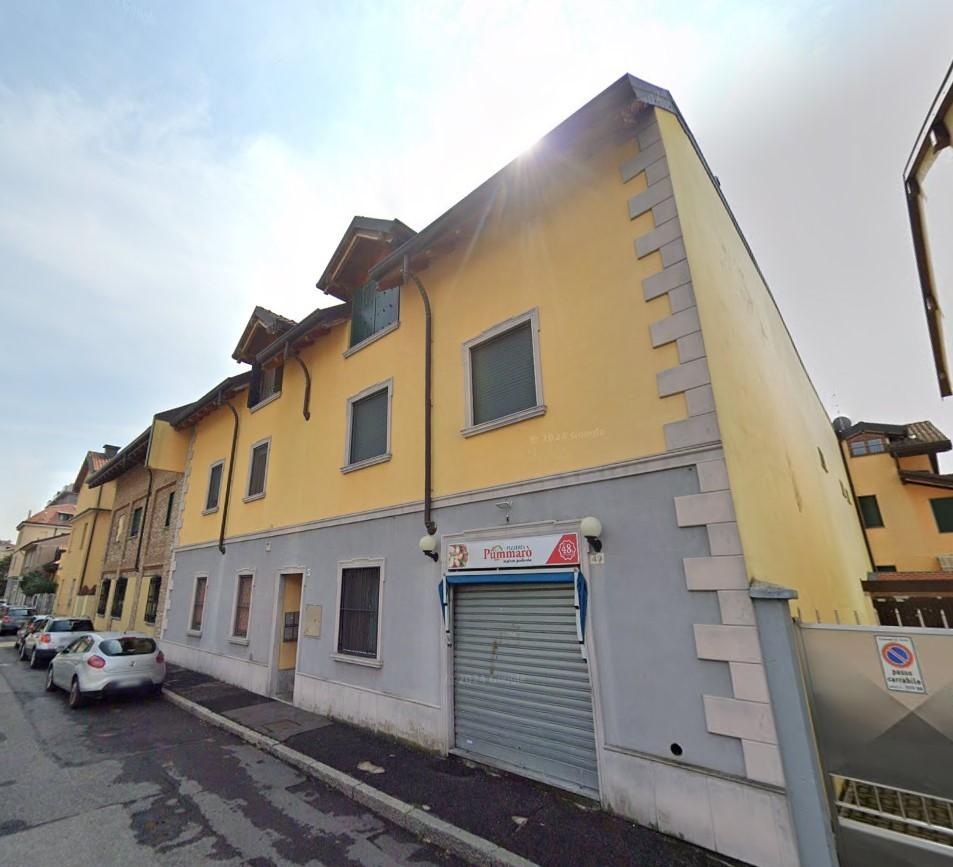 appartamento in vendita a Rho in zona Passirana