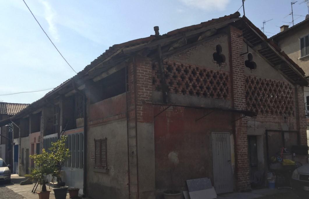 Casa vacanza Bilocale da ristrutturare a Cassano d'Adda