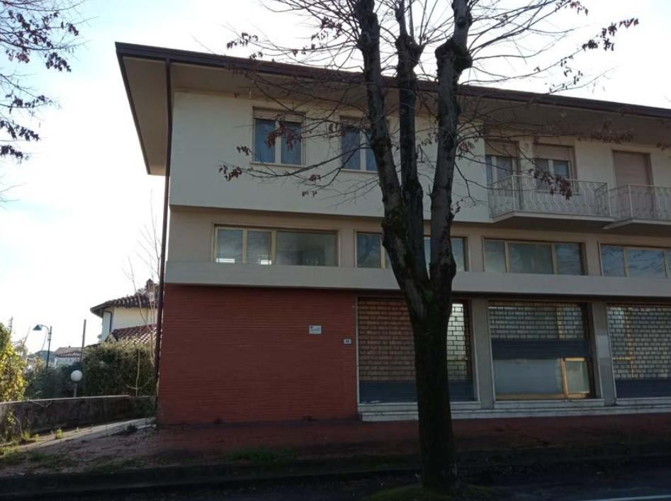 Laboratorio in vendita a Forte dei Marmi