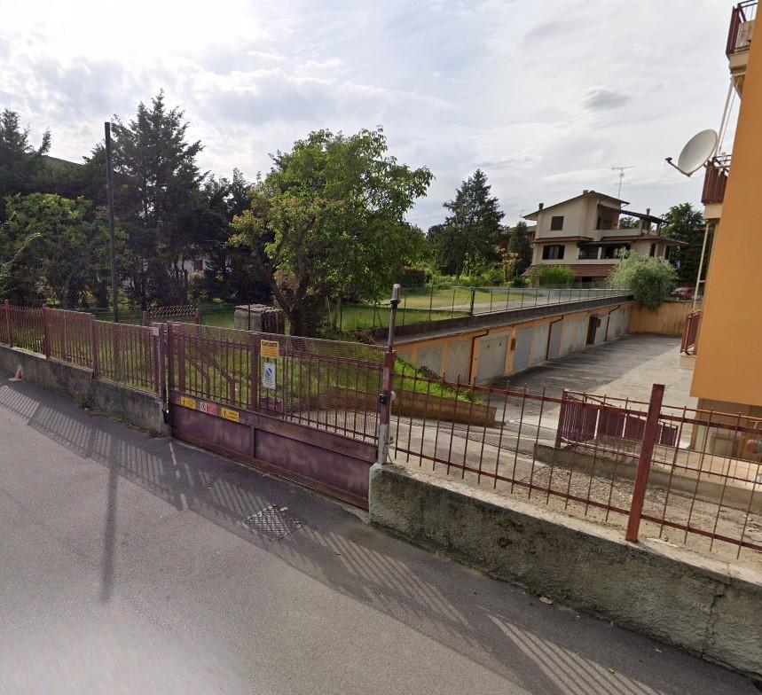 Box/Garage 25mq in vendita a Rivanazzano