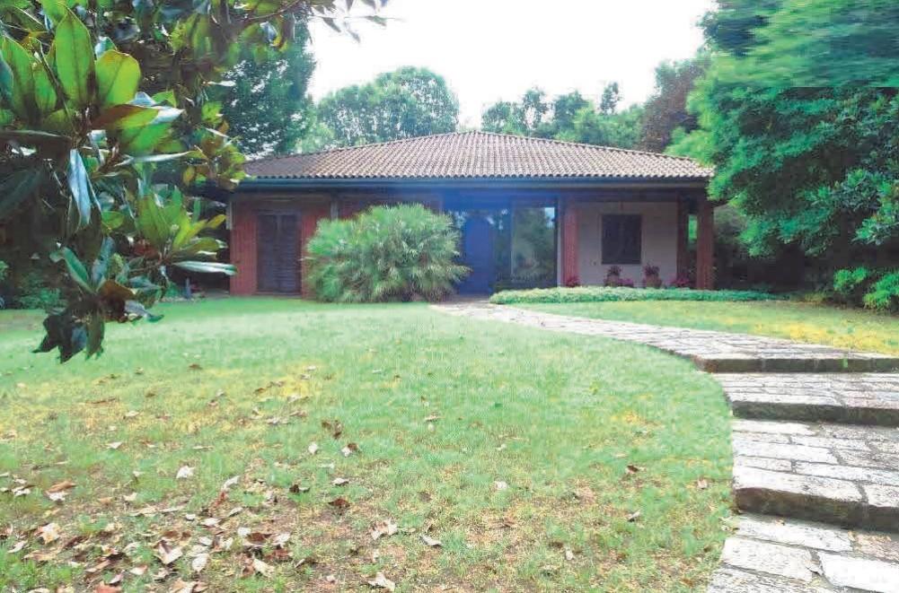 Villa in vendita a Boffalora Sopra Ticino
