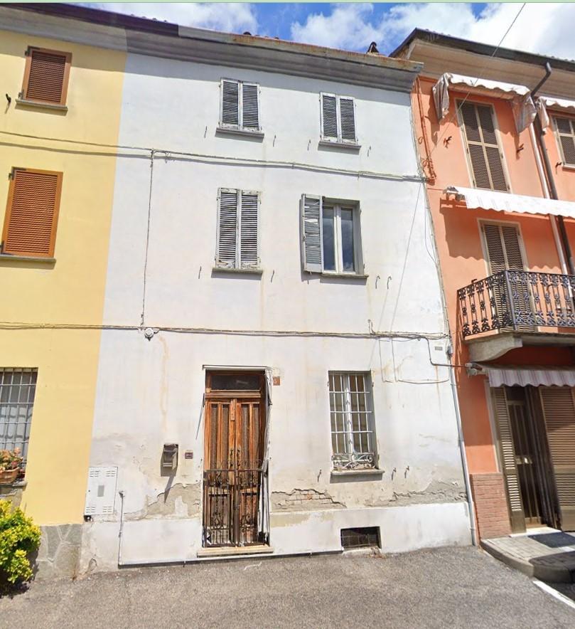 Quadrilocale in vendita a Retorbido