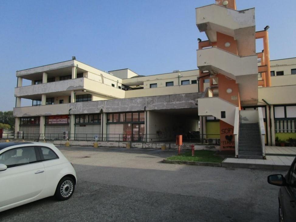 Casa vacanza Monolocale in vendita a Magenta
