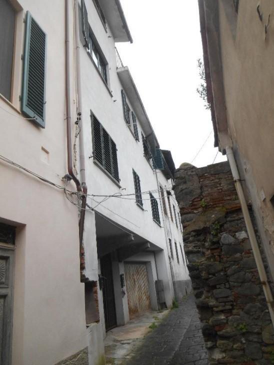 Casa vacanza Monolocale da ristrutturare a Borgo a Mozzano