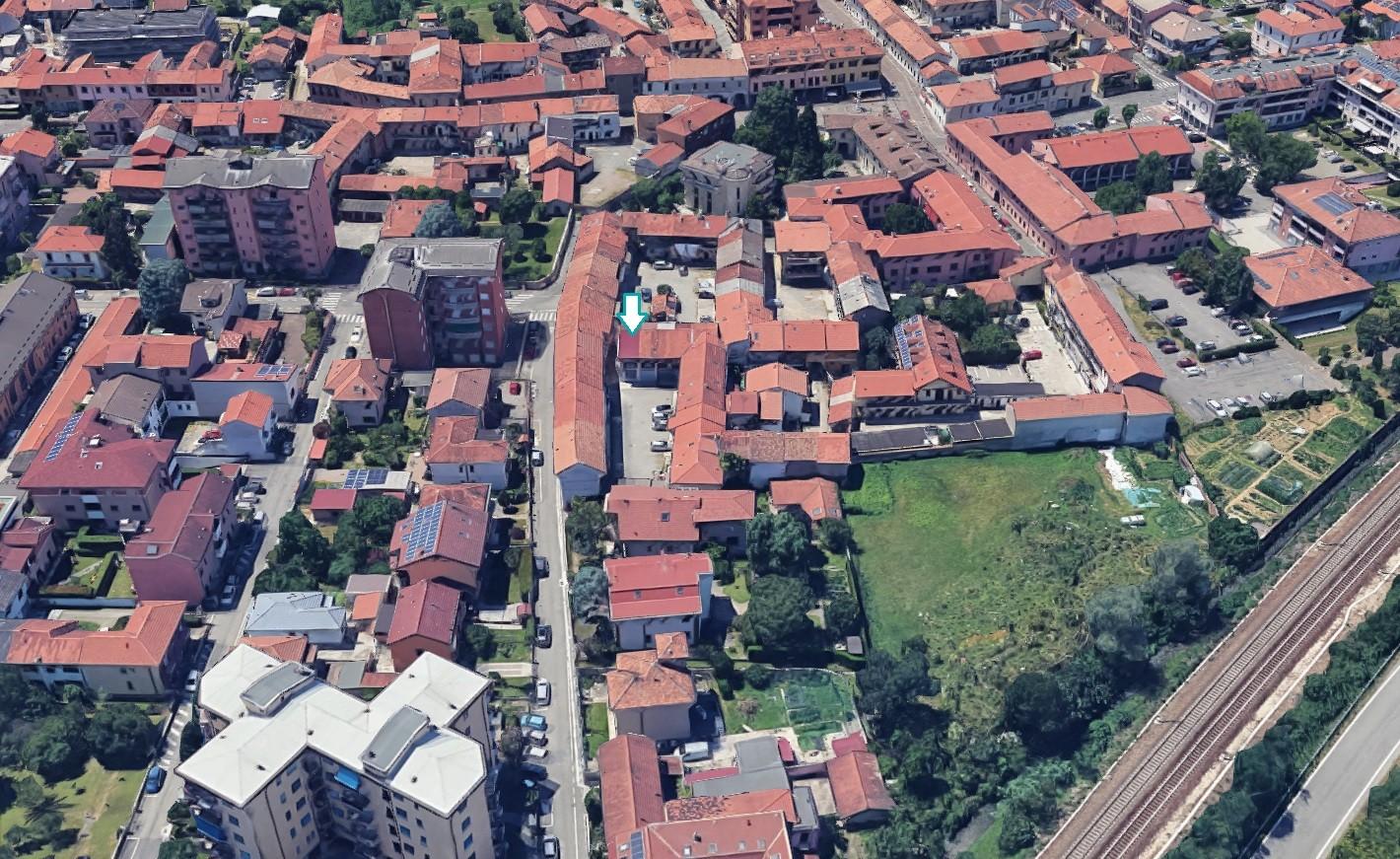 Box/Garage 30mq in vendita a Pregnana Milanese