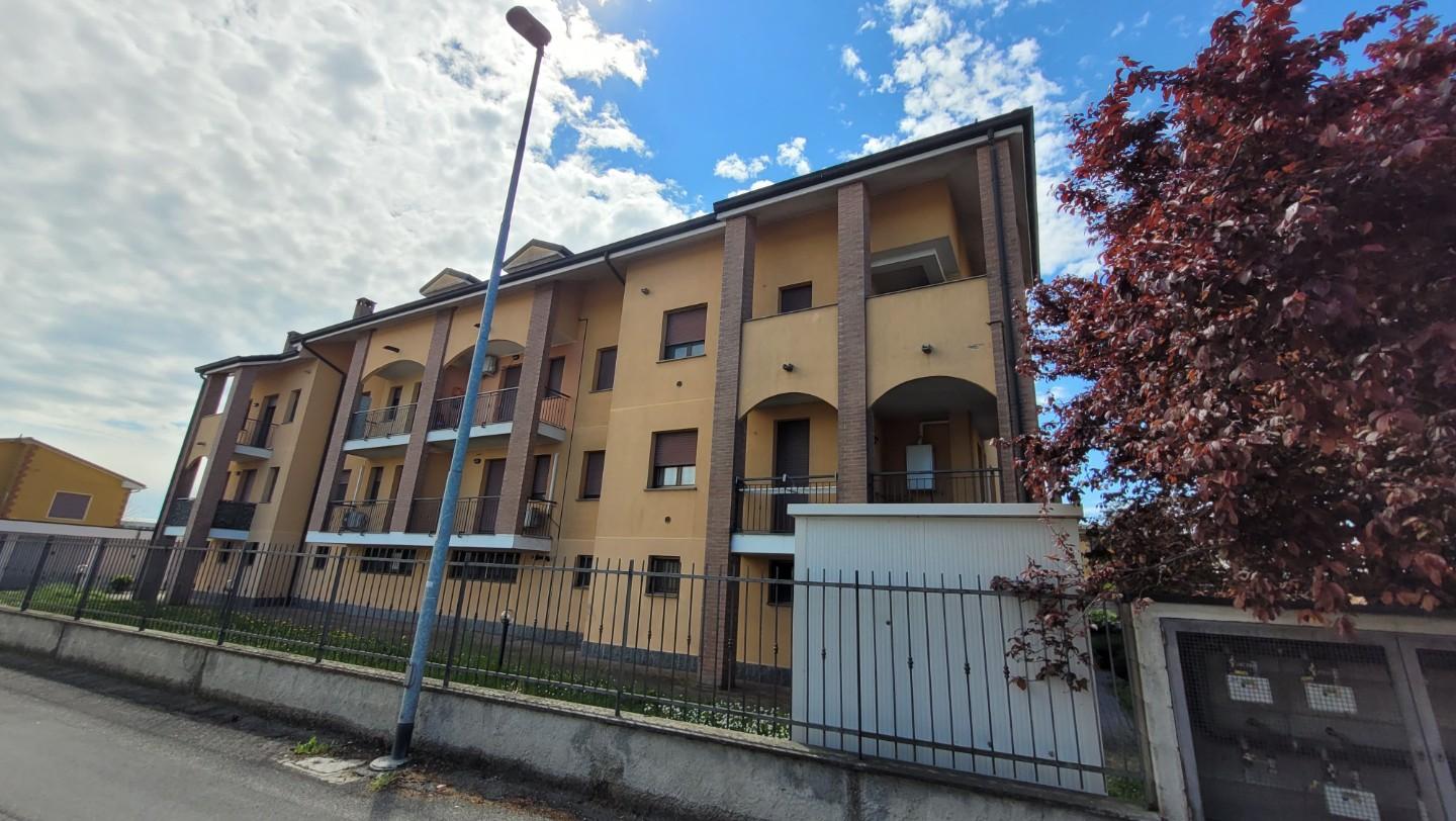 Trilocale in vendita a Bressana Bottarone