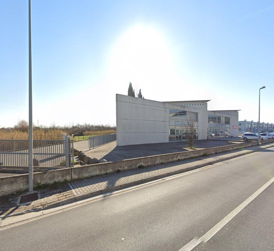 Laboratorio in vendita a Pontedera