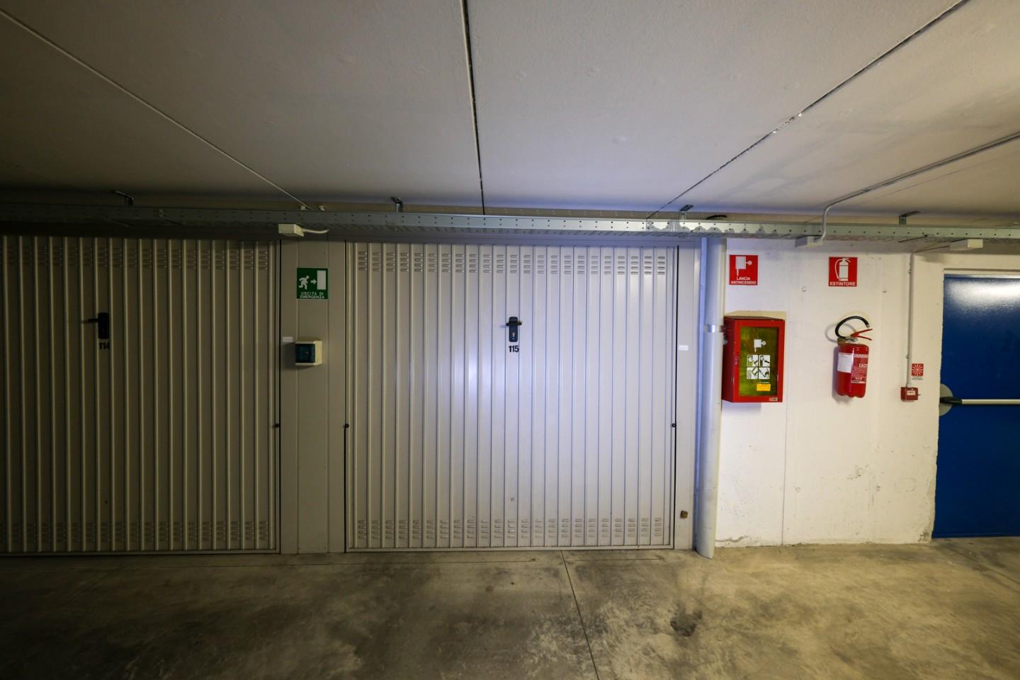 Box/Garage 15mq in vendita a Milano