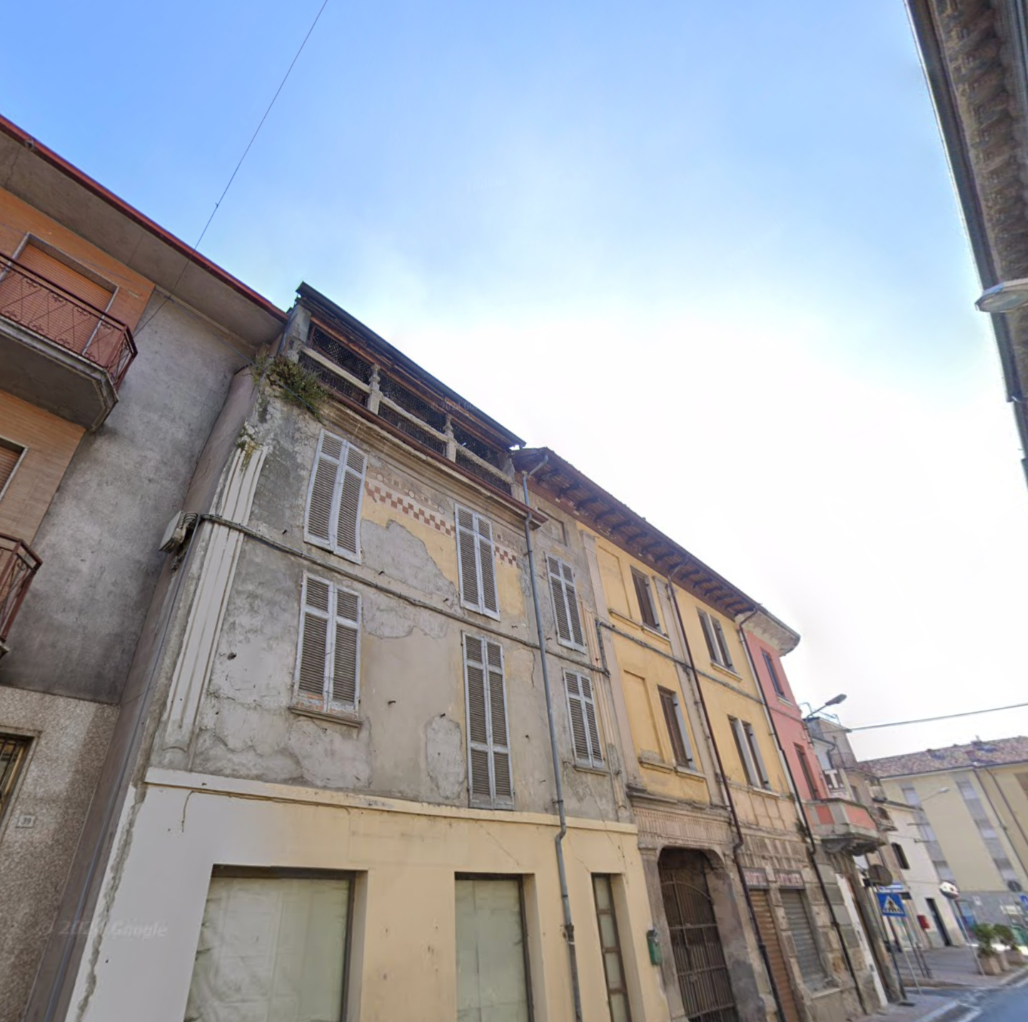 Stabile/Palazzo in vendita a Godiasco