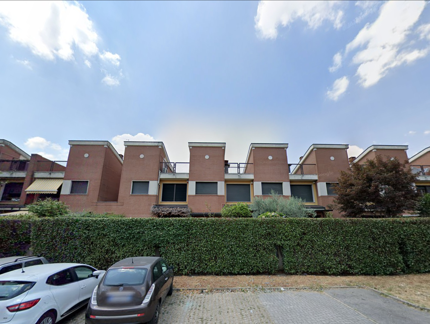 Villa con giardino a Bollate