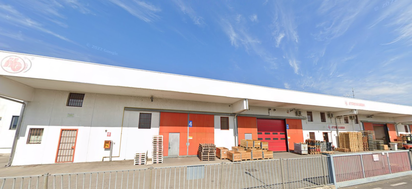 Capannone in vendita a Sulbiate