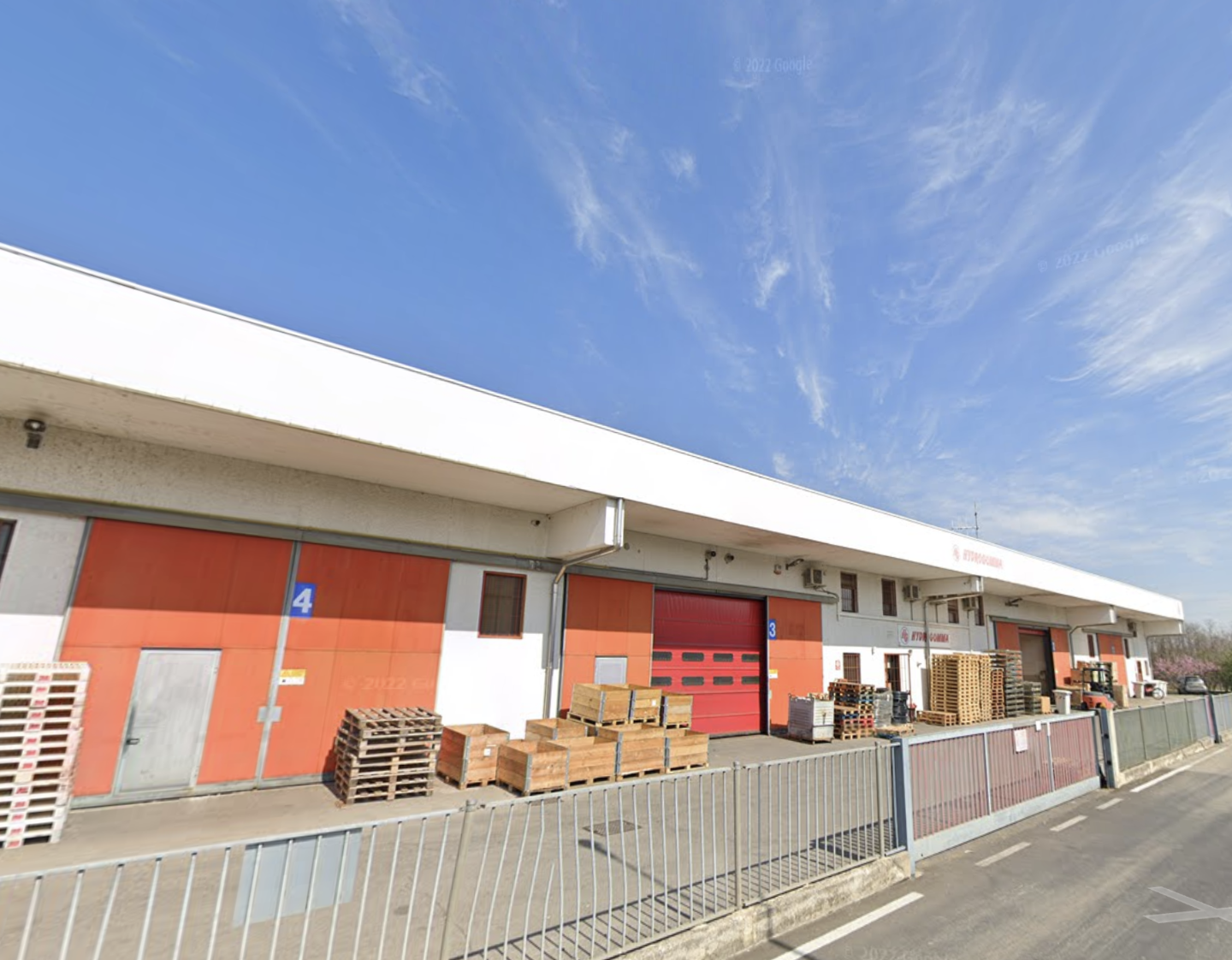 Capannone in vendita a Sulbiate