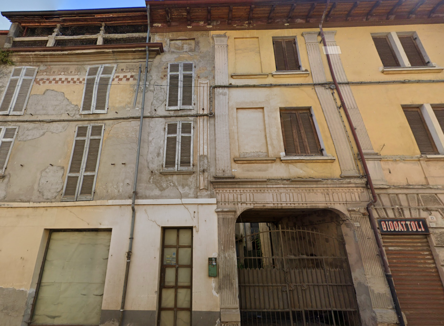 Quadrilocale in vendita a Godiasco