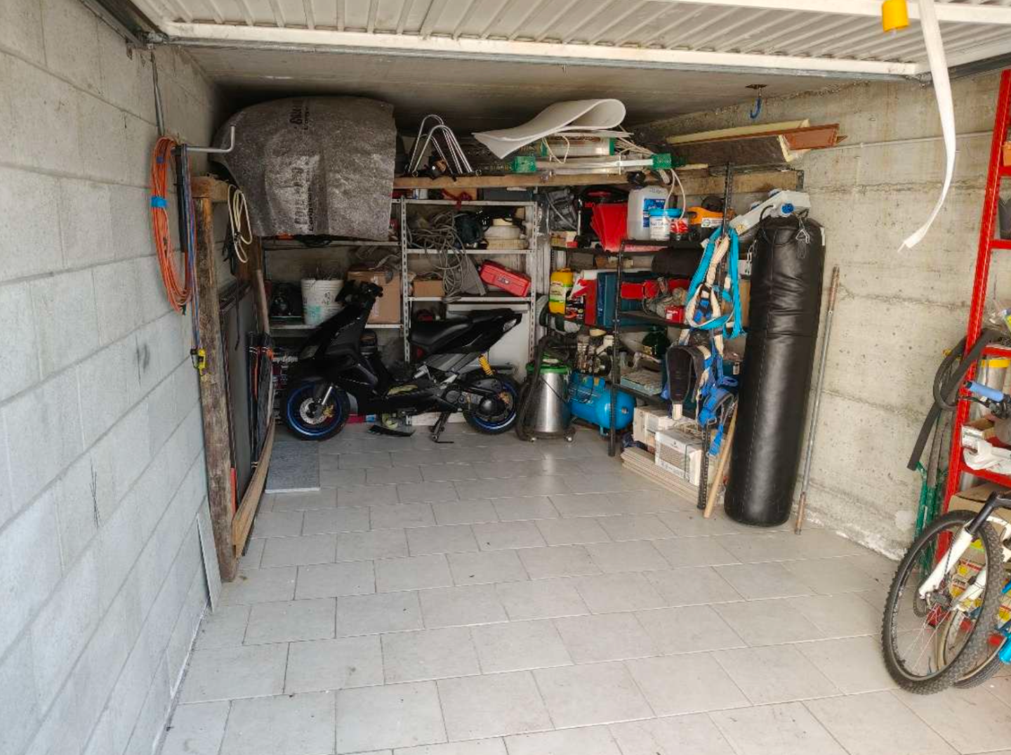 Box/Garage 22mq in vendita a San Zenone al Lambro