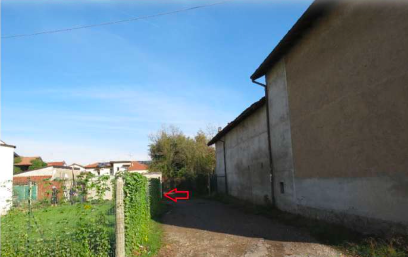 Box/Garage 95mq in vendita a Nerviano