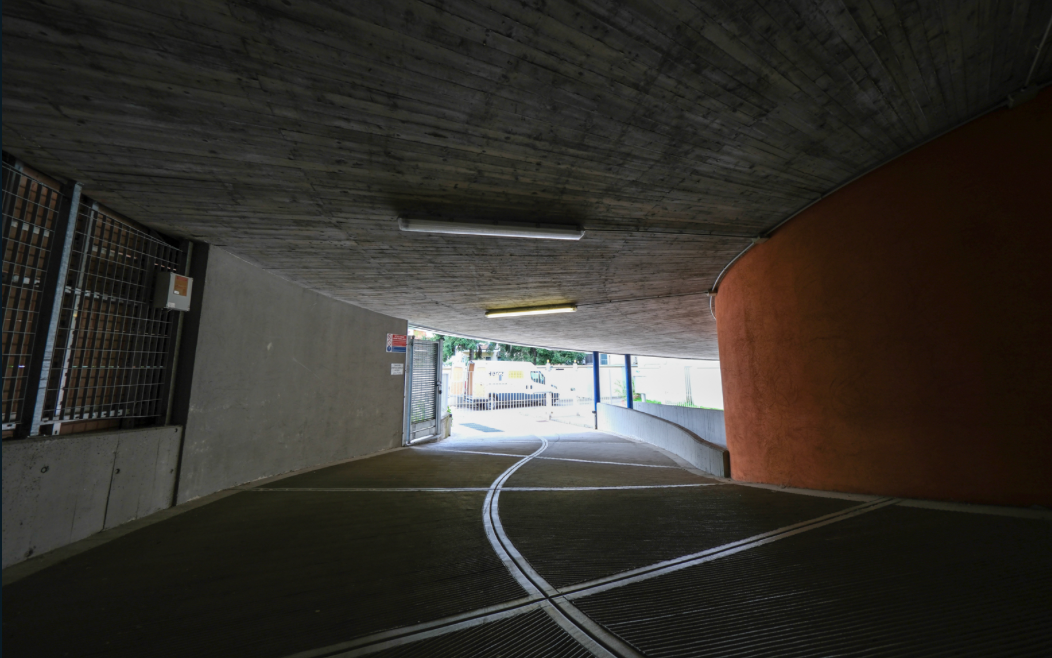 Box/Garage 15mq in vendita a Milano