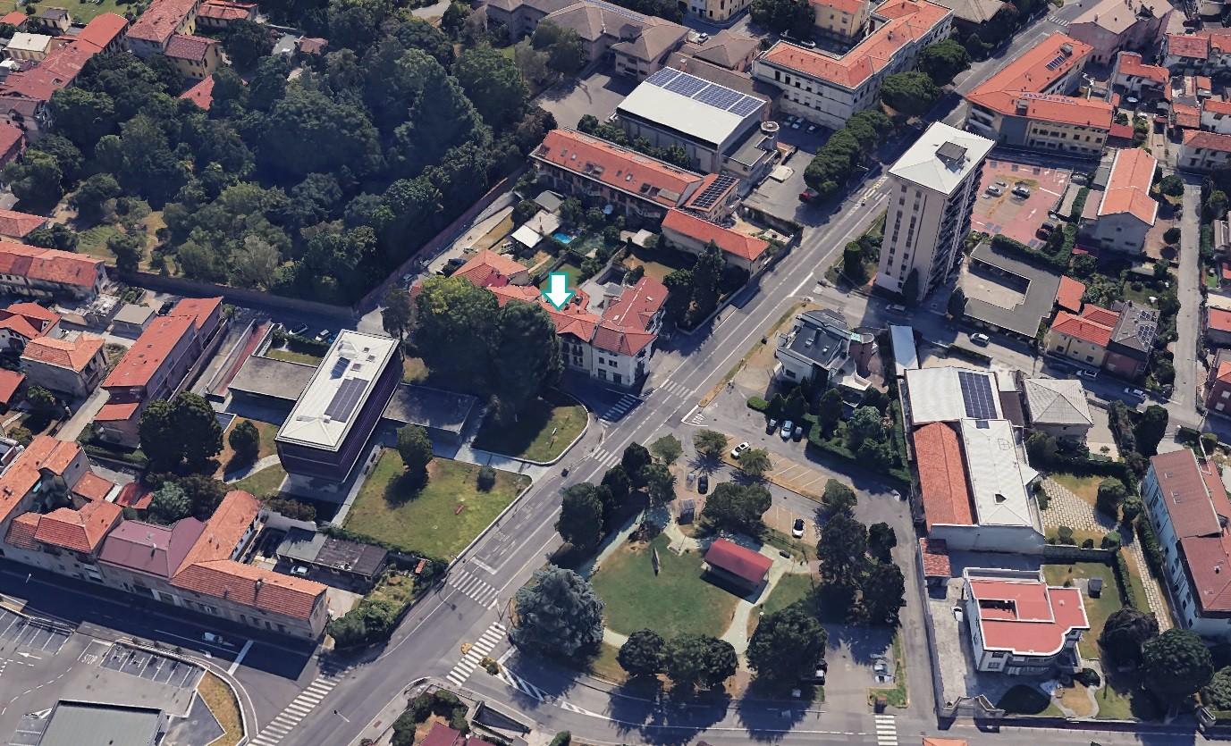 Trilocale in vendita a Verano Brianza