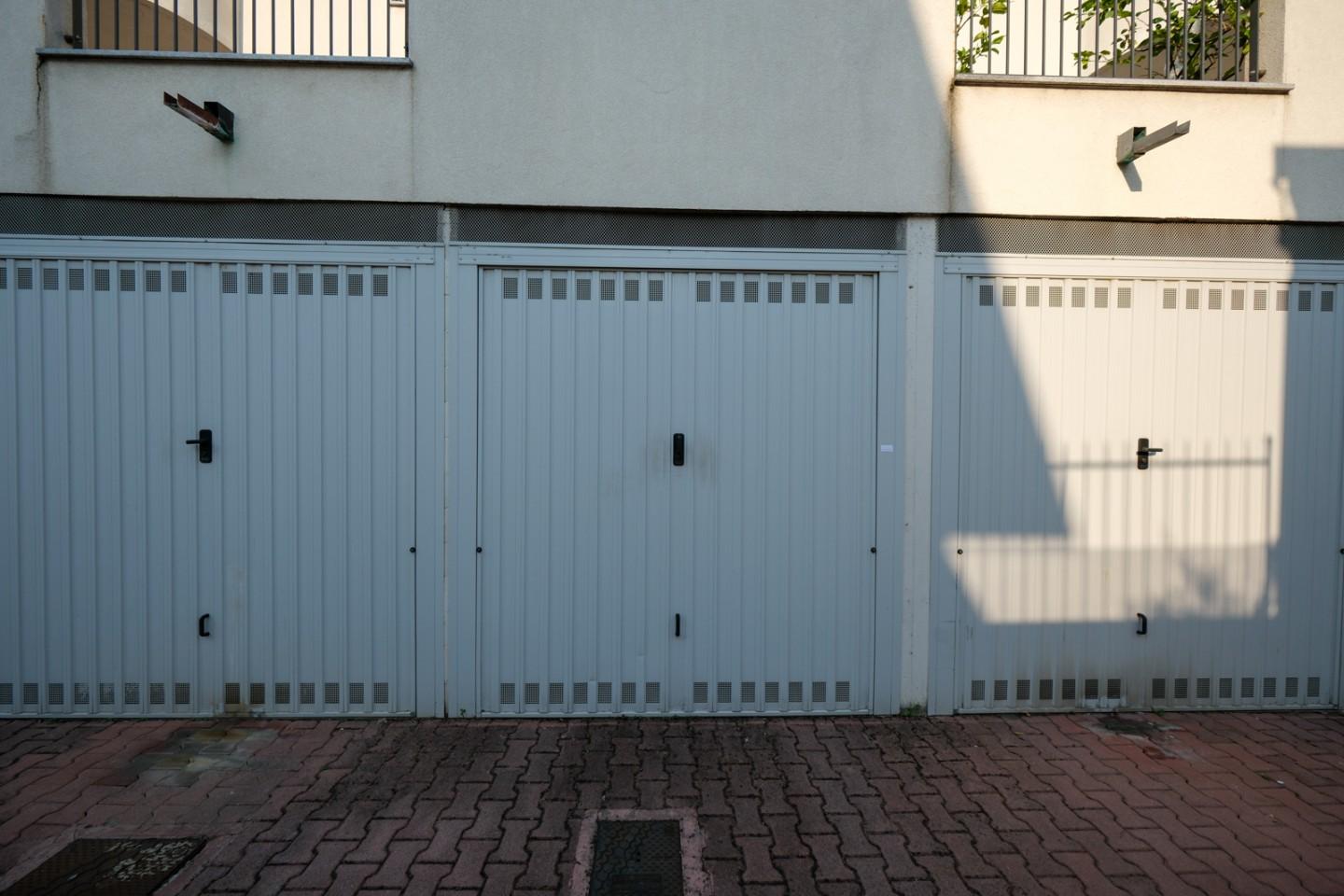 Box/Garage 24mq in vendita a Pessano con Bornago