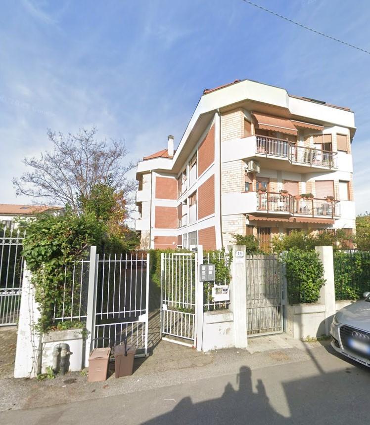 Quadrilocale in vendita, Massa marina di