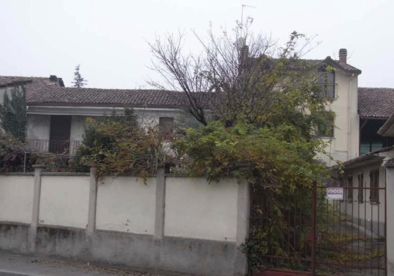 Casa indipendente in vendita a Dorno