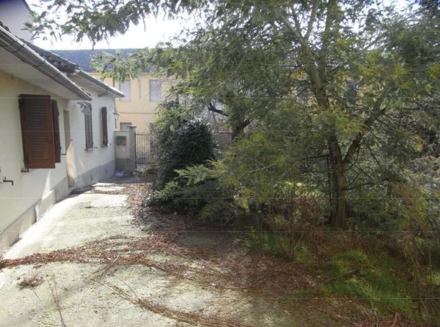 Casa indipendente in vendita a Dorno