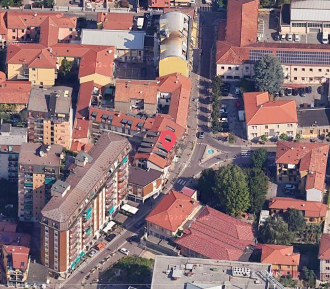 Quadrilocale con giardino a Bollate