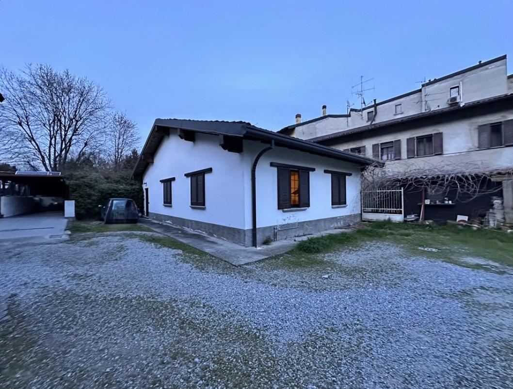 Laboratorio in vendita a Verano Brianza