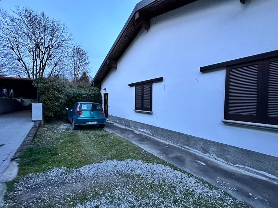 Laboratorio in vendita a Verano Brianza