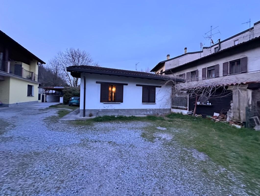 Laboratorio in vendita a Verano Brianza