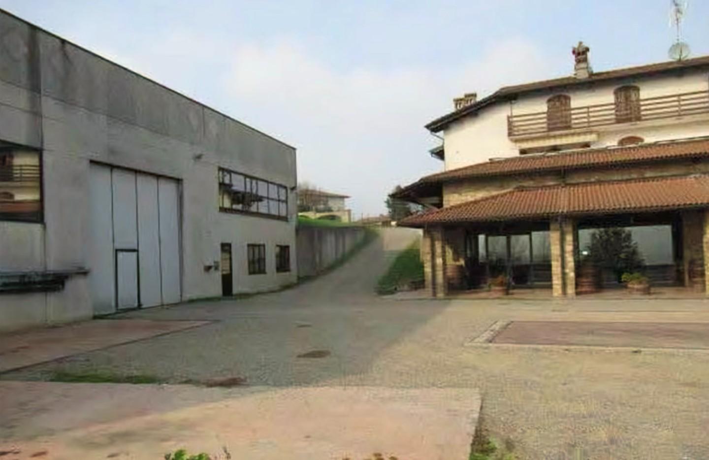 Casa vacanza Monolocale in vendita a Rovescala