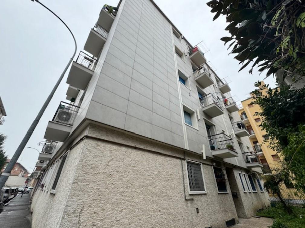 Quadrilocale in vendita a Cesano Boscone