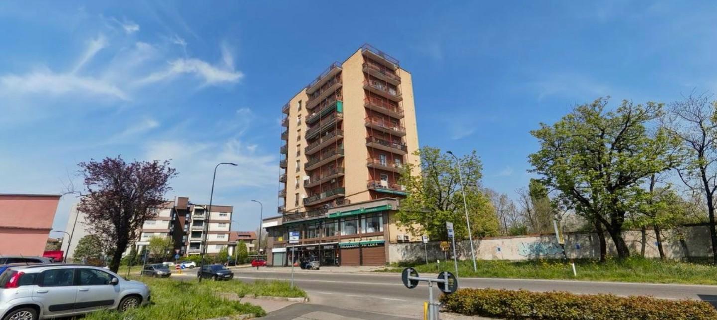 Quadrilocale in vendita a Limbiate