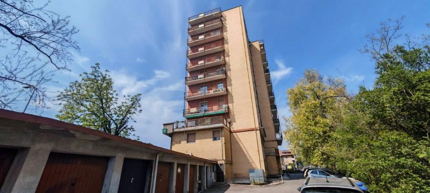 Quadrilocale in vendita a Limbiate