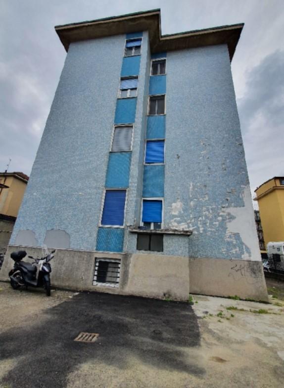 Trilocale da ristrutturare a Rozzano