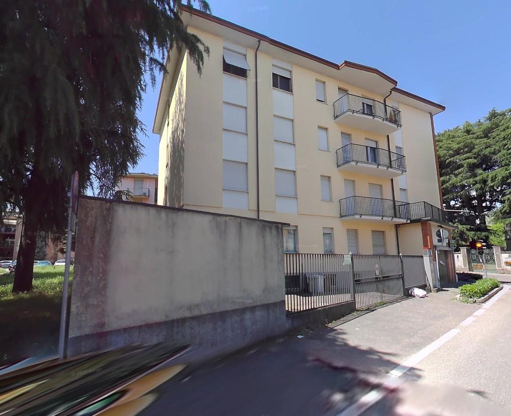 Quadrilocale da ristrutturare a Cuggiono