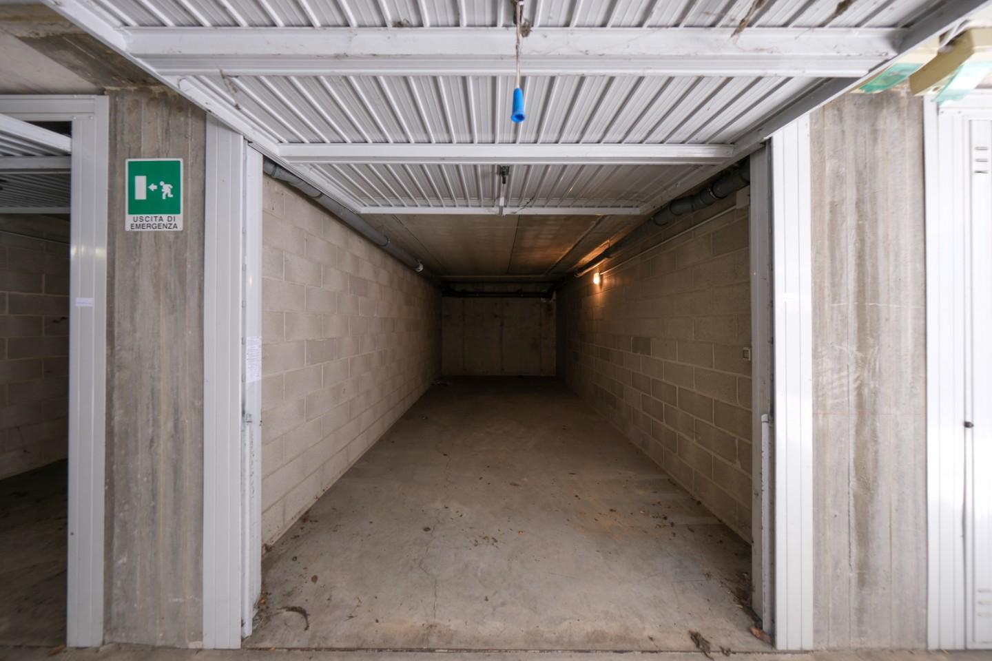 Box/Garage 22mq in vendita a Liscate