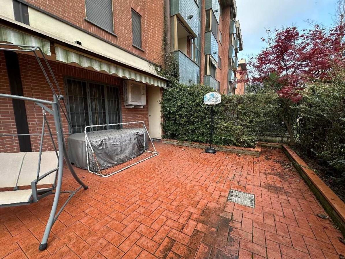 Quadrilocale con giardino a Trezzano sul Naviglio