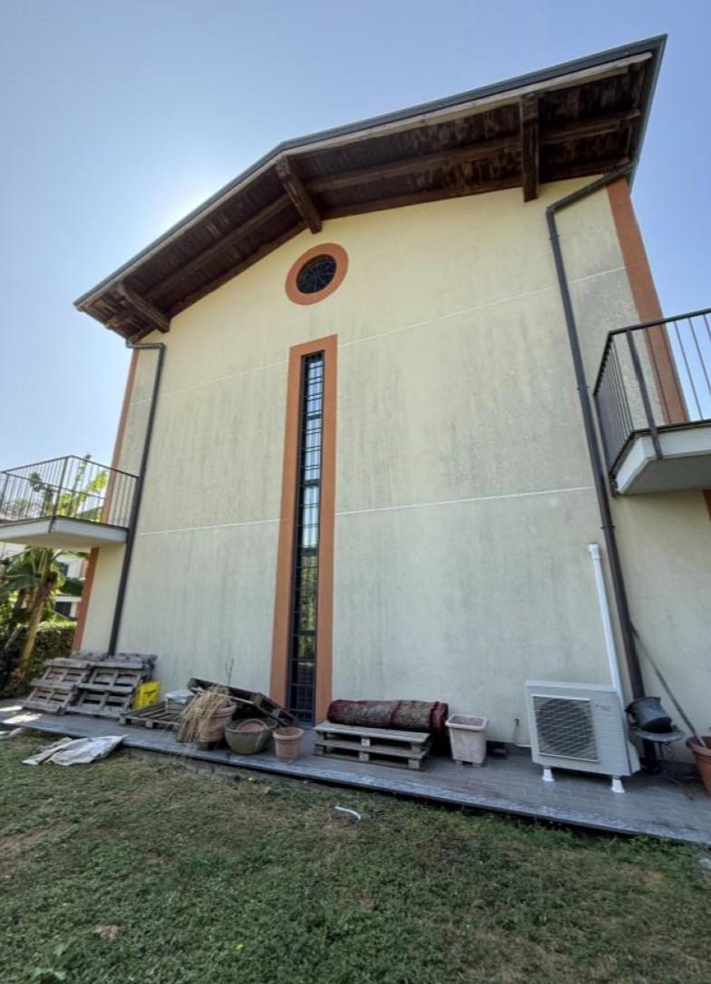 Villa in vendita a Cusago