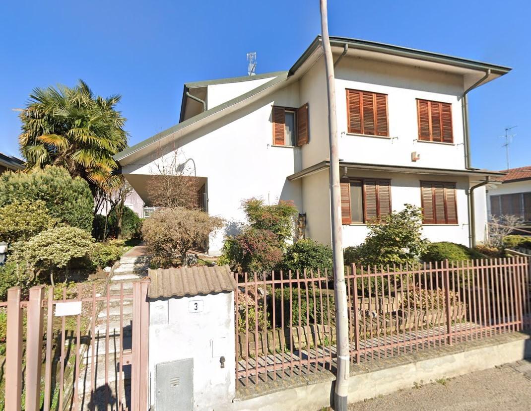 Villa in vendita a Peschiera Borromeo