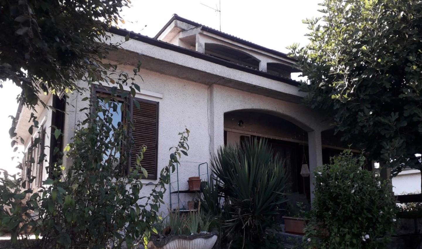 Villa in vendita a Noviglio