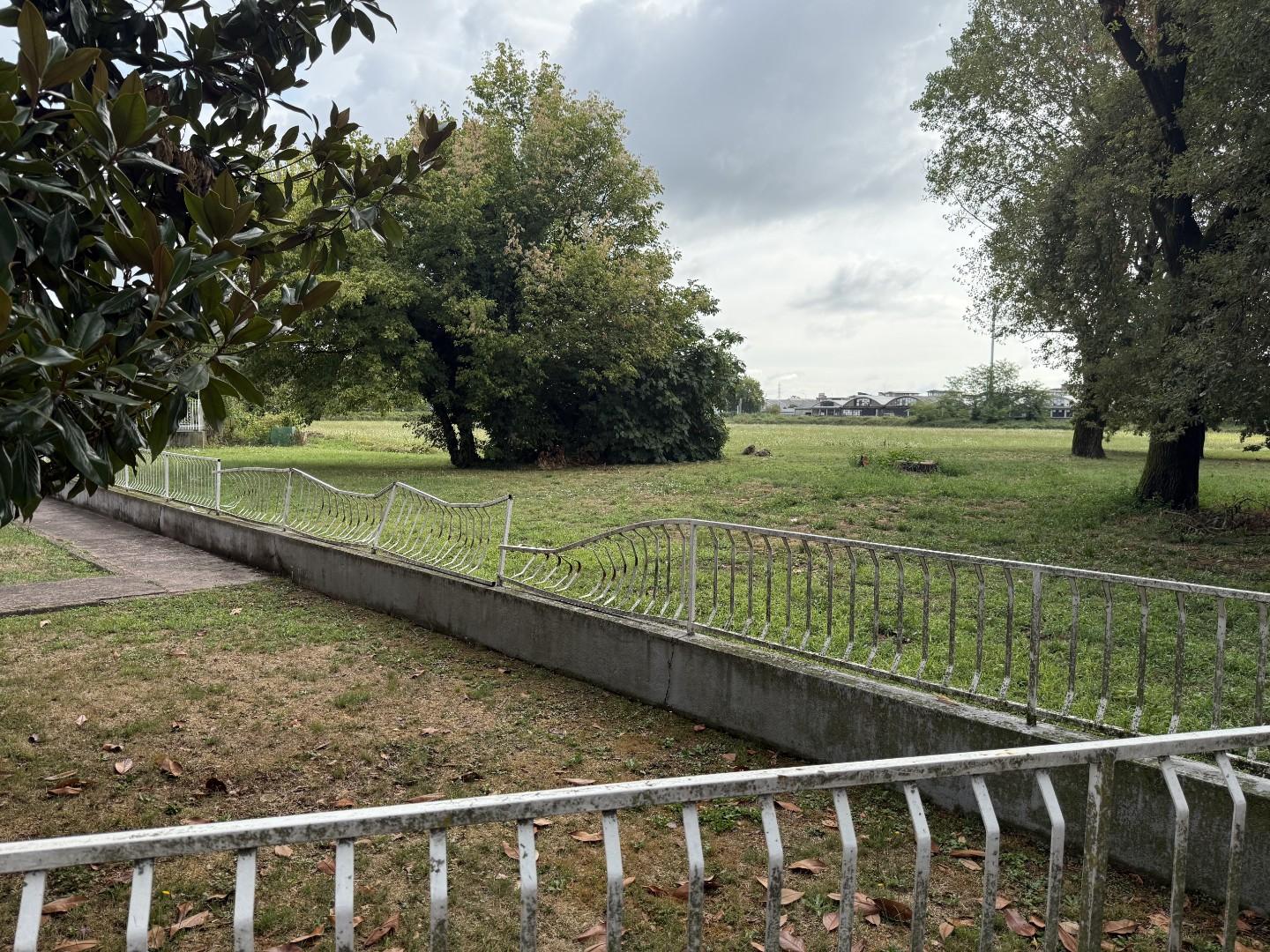 Terreno Agricolo in vendita a Rozzano