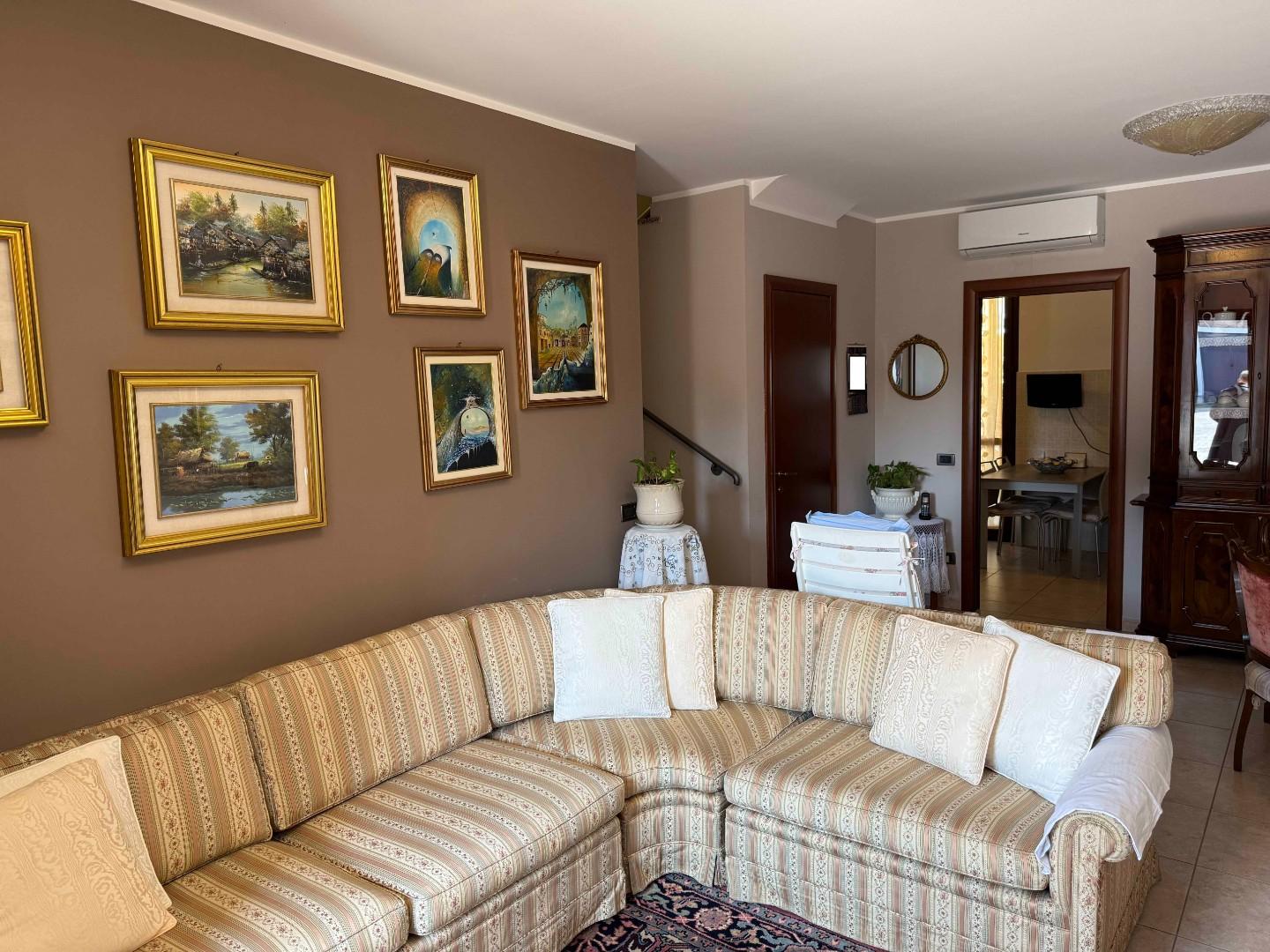 Villa in vendita a Travac Siccomario