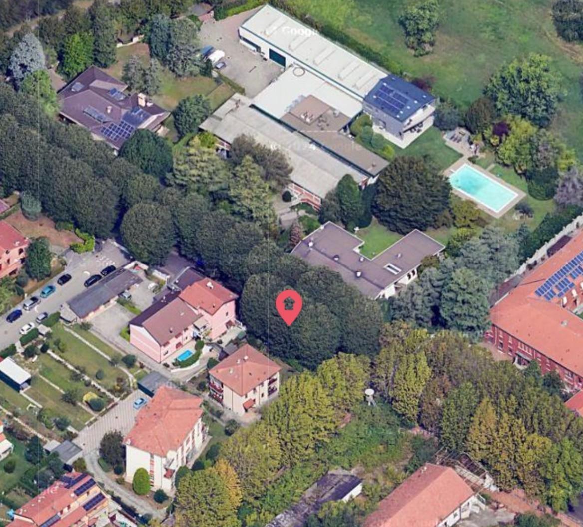 Capannone in vendita a Legnano