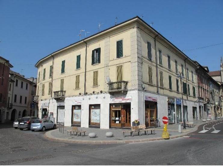 Quadrilocale da ristrutturare a Cassano d'Adda