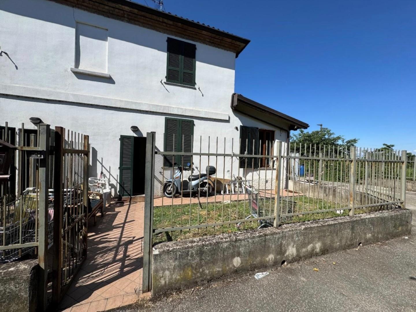 Appartamento con giardino a Voghera