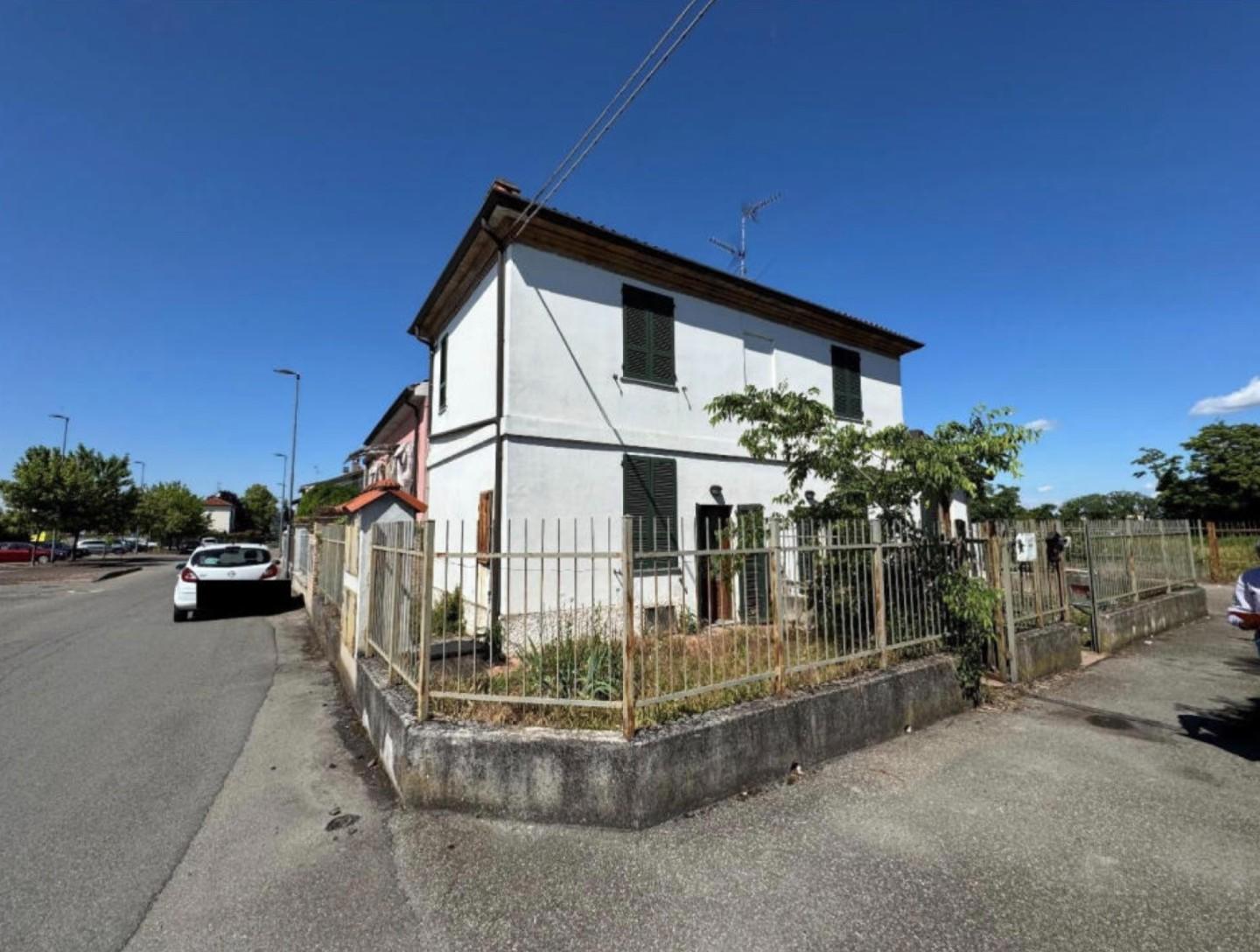 Appartamento con giardino a Voghera