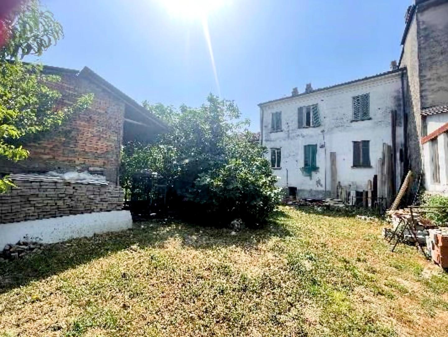 Appartamento con giardino a Robecco Pavese